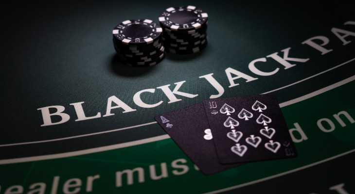 Reguli pentru pariurile secundare la blackjack